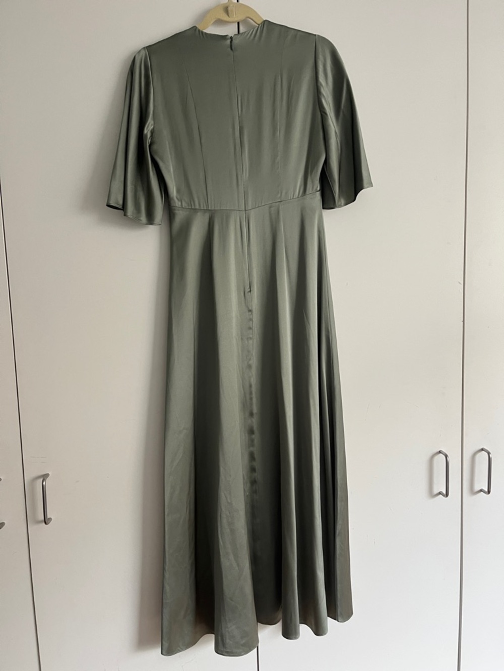 Veronica Beard Olive Green Deep V Maxi Dress - Picture 4 of 4